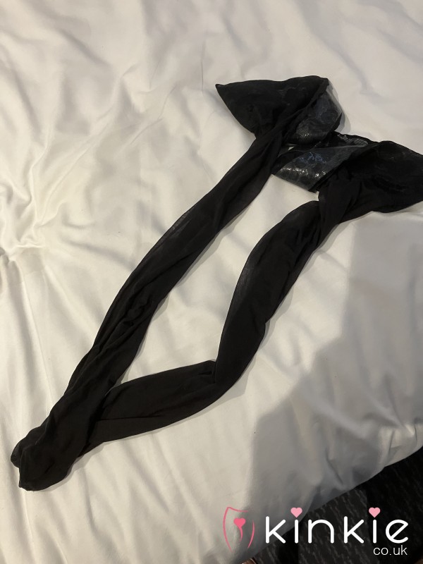 Well Worn Hold Ups