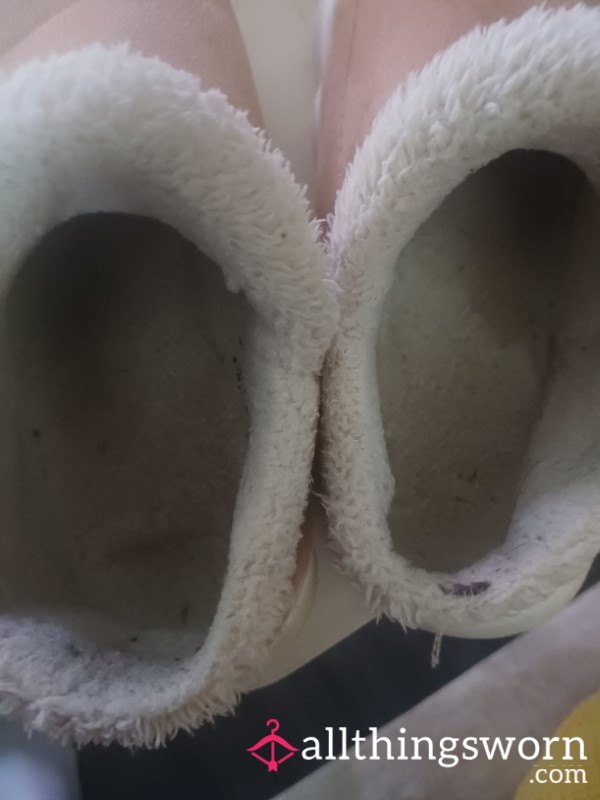 Well Worn In/outdoors Slippers  Worn Every Day Cosy Wrapped Round My Feet Everyday And At Night