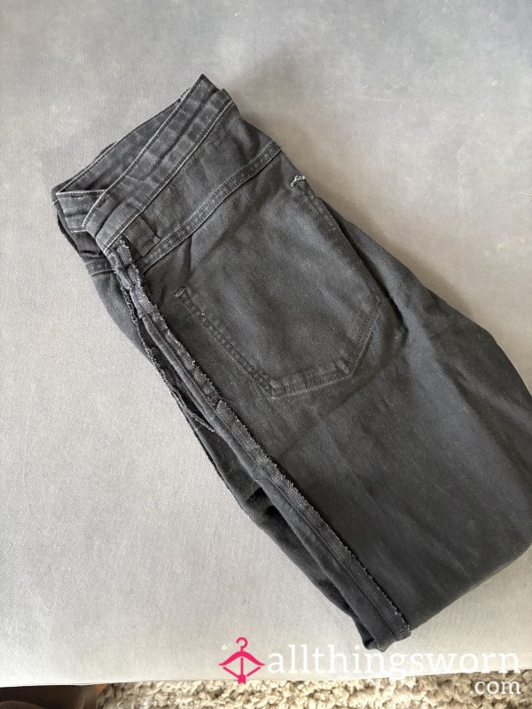 Well Worn Jeans ( No Panties)