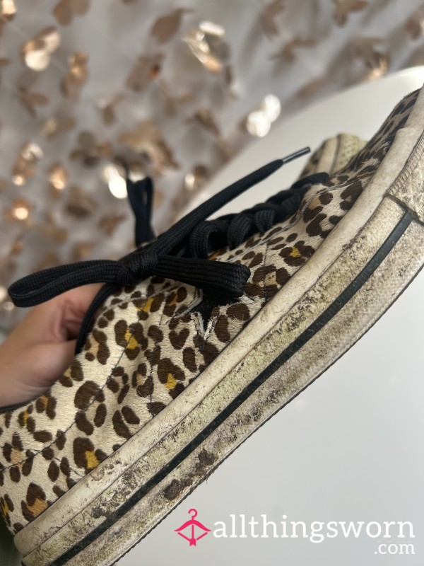 Well Worn Leopard Fuzzy Converse 🐆