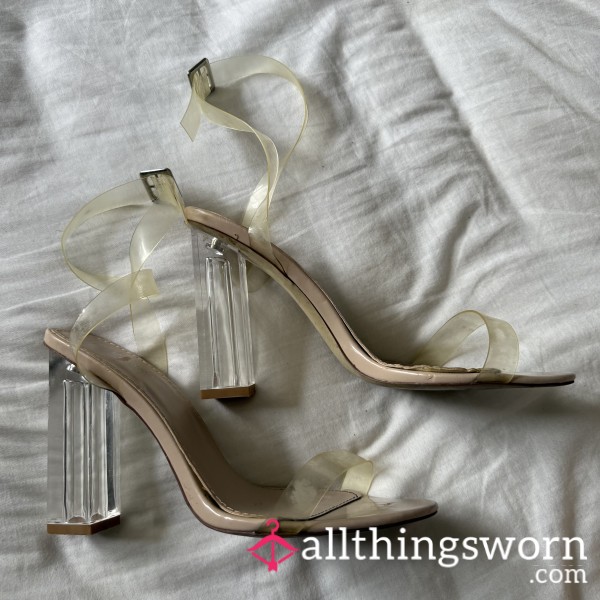 Well Worn Night Out Heels 👠