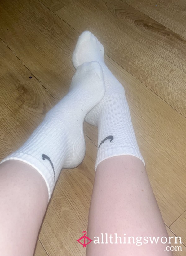 Well Worn Nike Pro Ankle Socks - High Arch