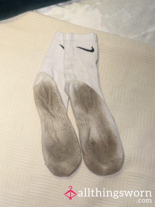 Well-worn Nike Socks 🧦 👟