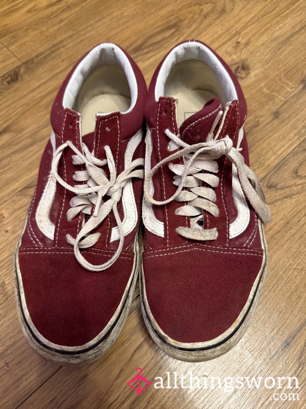 Well Worn Old Skool Smelly Vans Size 6