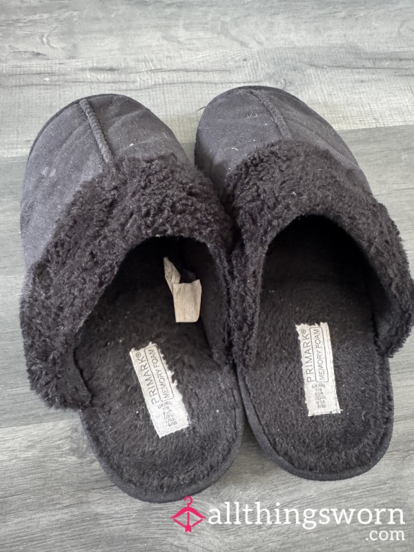 Worn Old Slippers😋