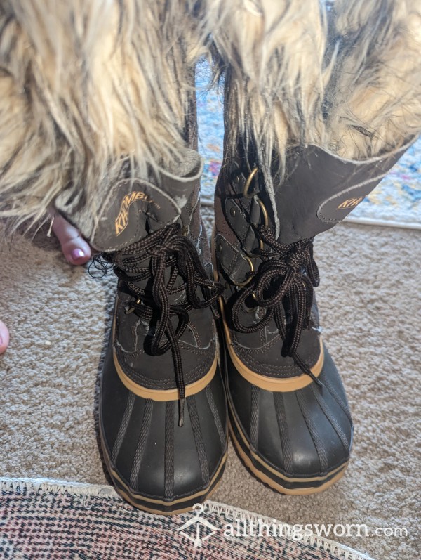Well Worn Old Winter Boots