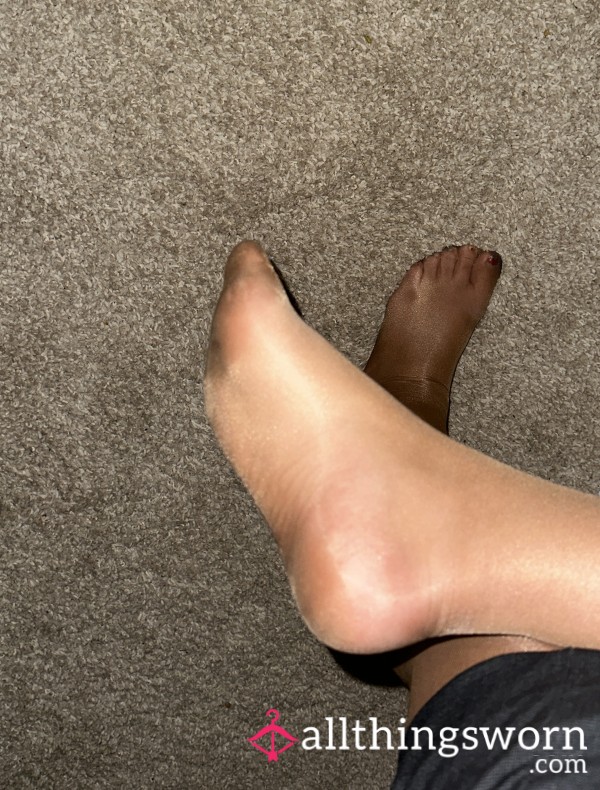 Well Worn Pantyhose On Long Flights✈️😮‍💨