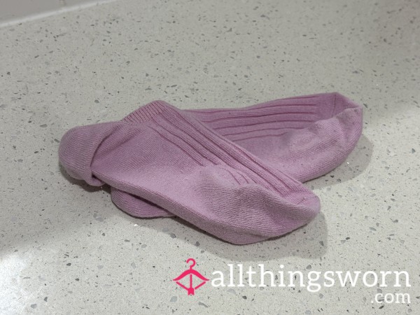 Well Worn Pink No Show Socks