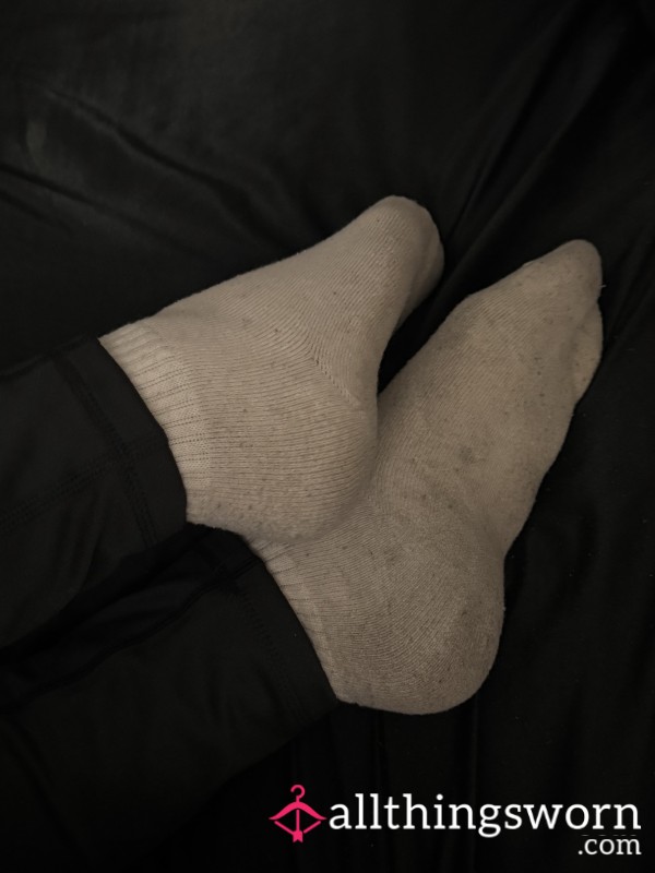 Well Worn Pink Thick Socks