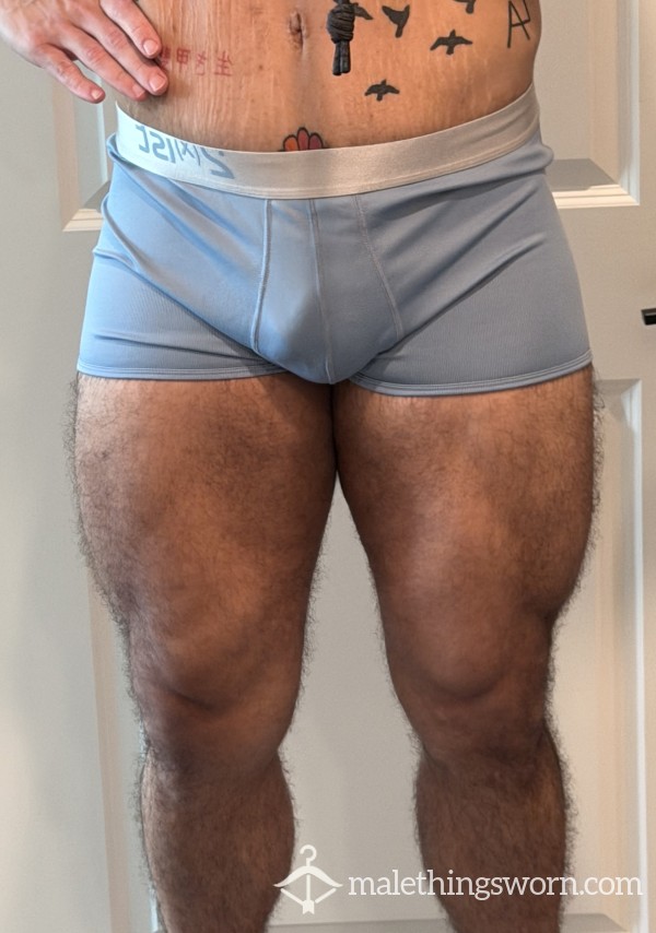 Well-Worn Powder Blue 2(X)IST Boxer Briefs | Premium Sport Stretch Fit