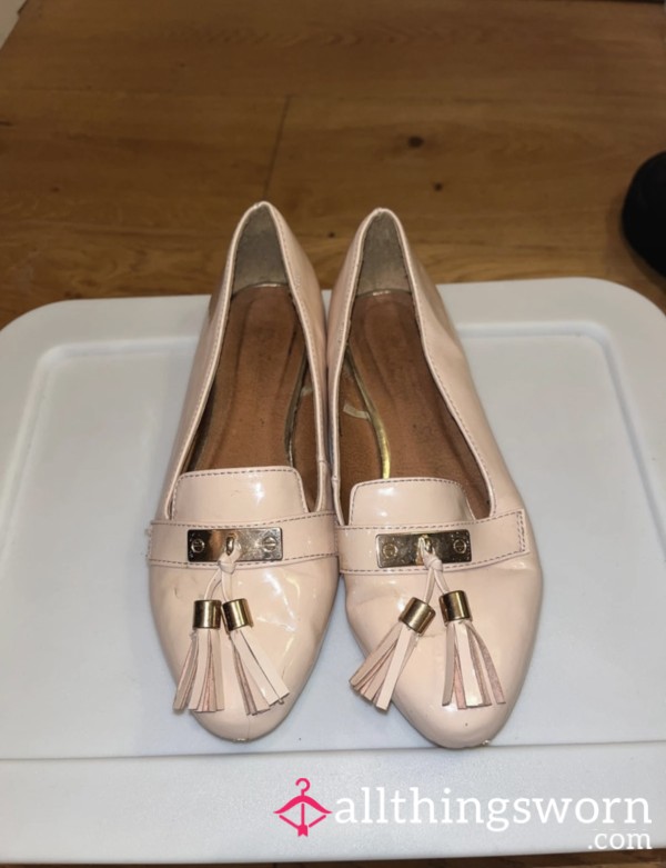 🎀 Well-Worn Pretty Pink Ta**el Flats 🎀