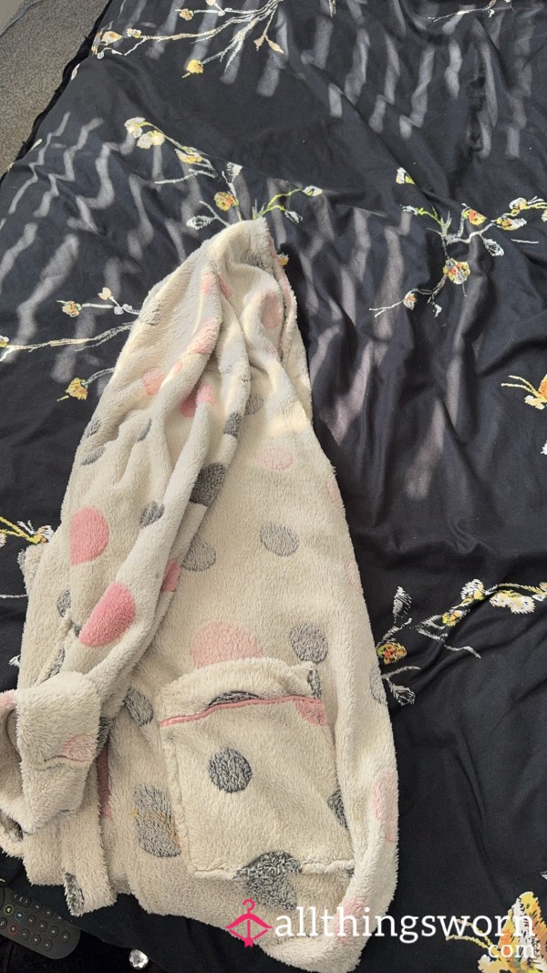 Well Worn Ripped Pocket Dressing Gown