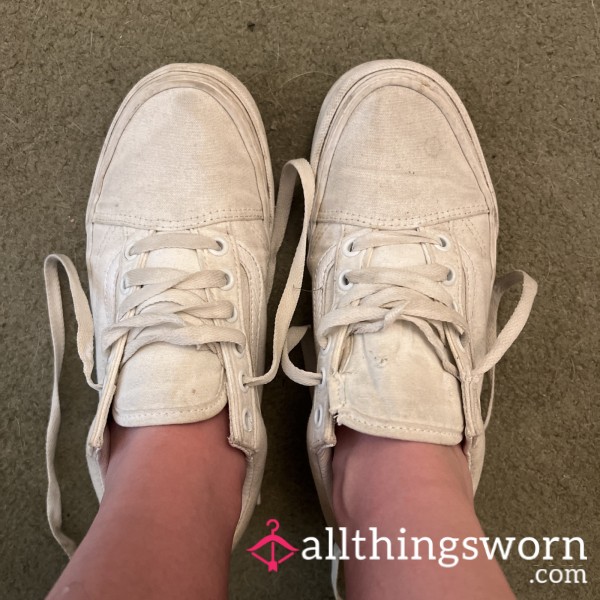 Well Worn Size 4 White Vans