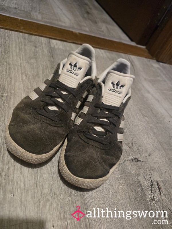 Well Worn, Size 5, Black Addidas Trainers