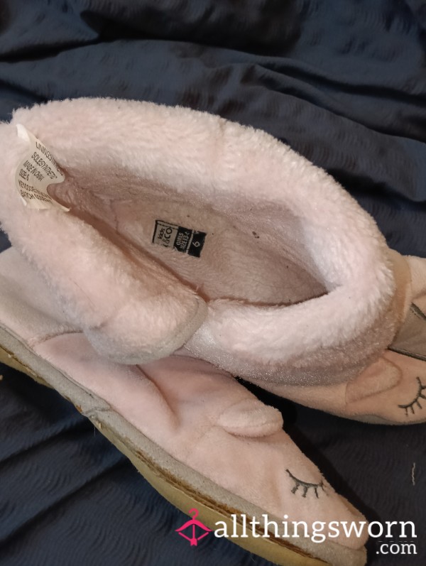 Size 6 Slippers