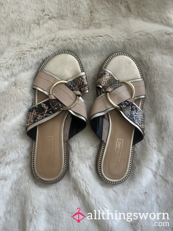 Well Worn Sliders - Perfect For ‘slipping Into’ 😉