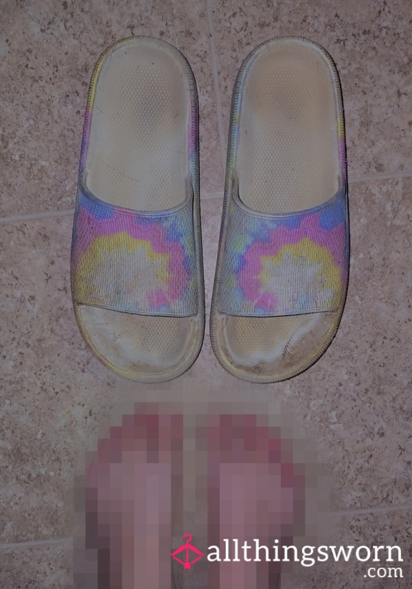 Well Worn Slides - Used, Old, Dirty Rainbow Tie-Dye Slides Womens Size 9