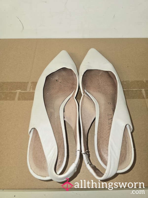 WELL WORN SLINGBACK WORK HEELS