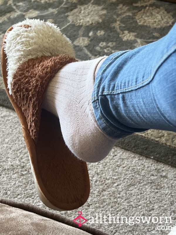 Well Worn Slippers 👃🏻