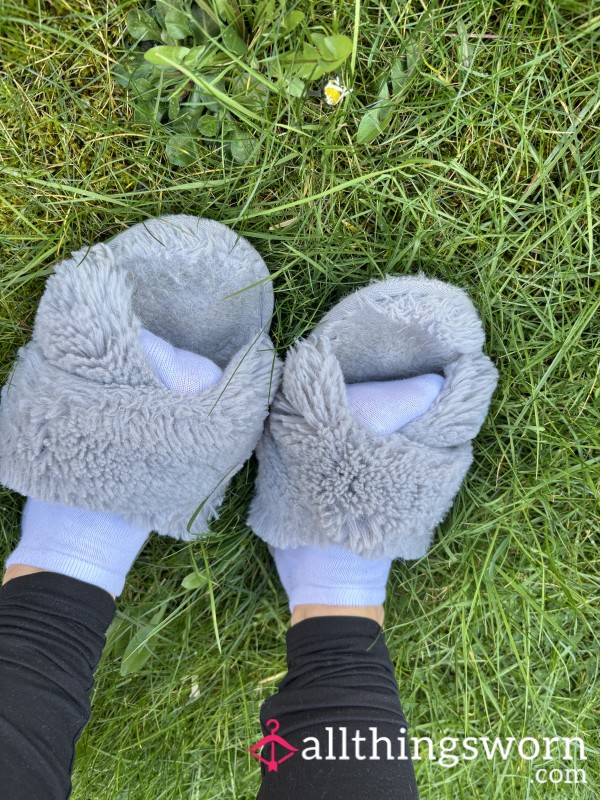 🥿 Well Worn Slippers – My Everyday Pair 💕