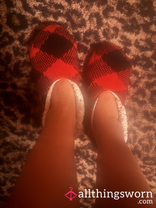 Well Worn Slippers Stinky Smelly Fleece