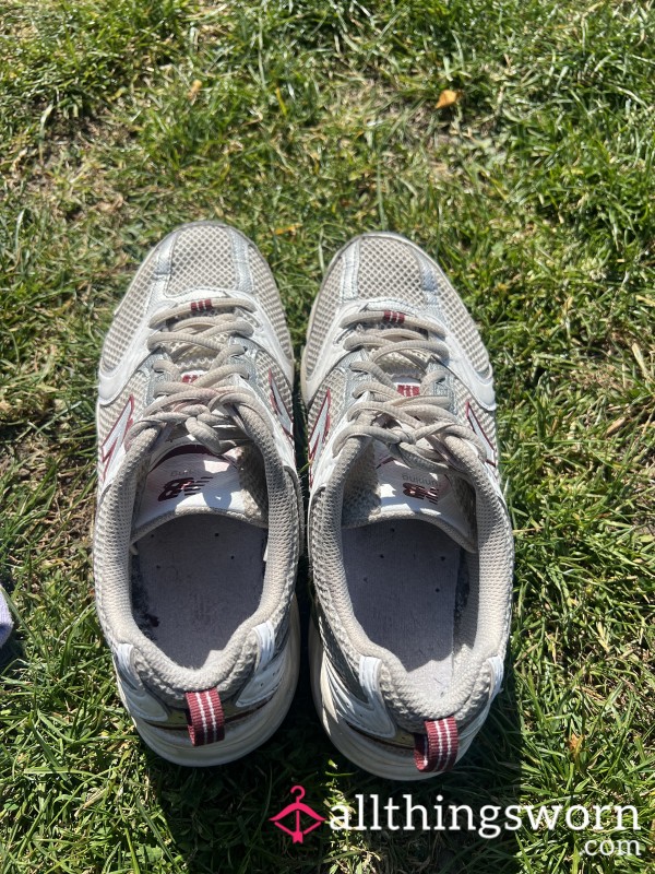 👟 Well-Worn Smelly New Balance Sneakers 👟