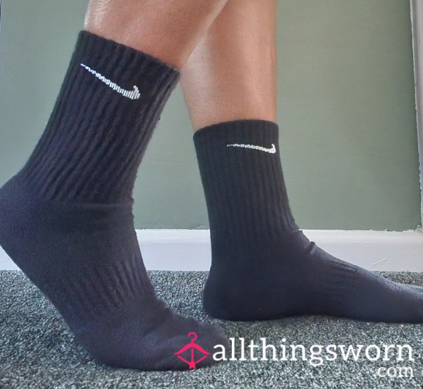 48hr Well Worn Smelly Nike Socks