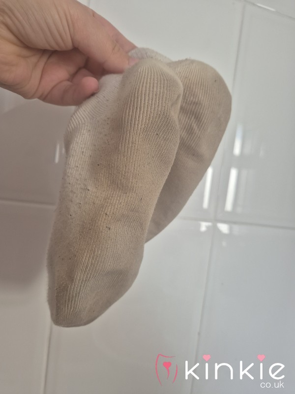 WELL Worn Socks