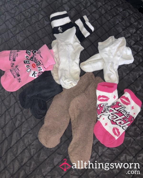 🧦 WELL WORN SOCKS 💕
