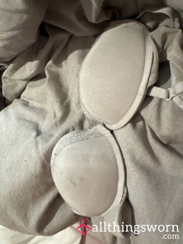 Well Worn Stained 34D Bra