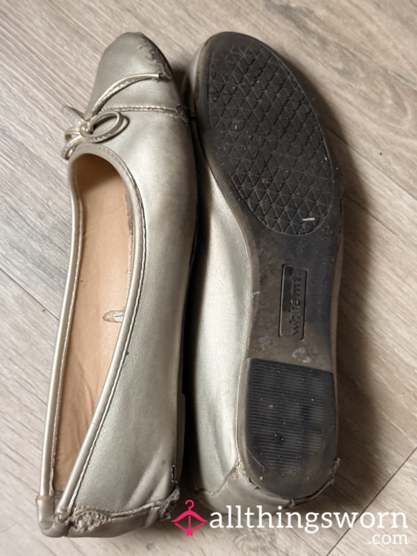 Well Worn Stinky Ballet Flats