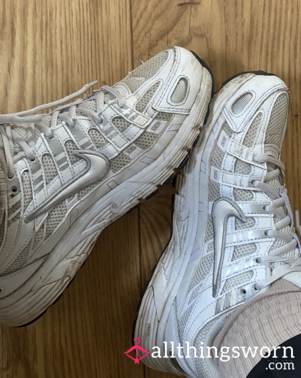 Well Worn, Stinky & Filthy Gym/dog Walking Trainers!