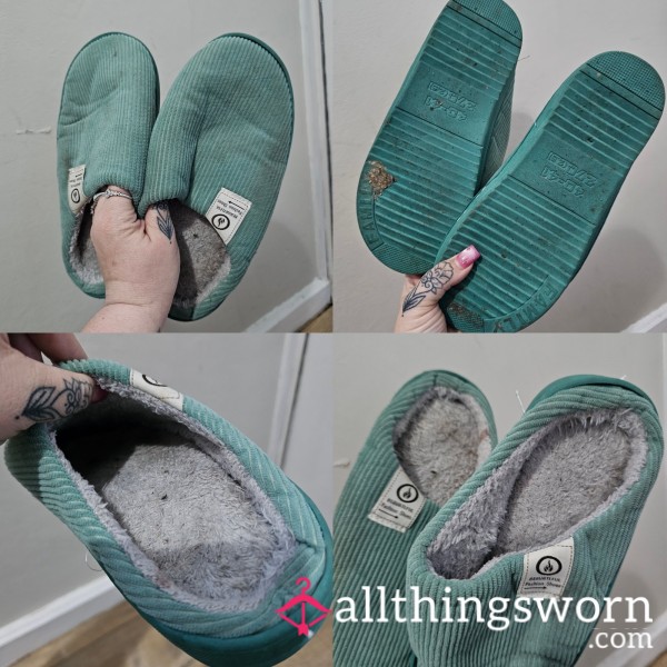 Well Worn Stinky House Slippers 🥿