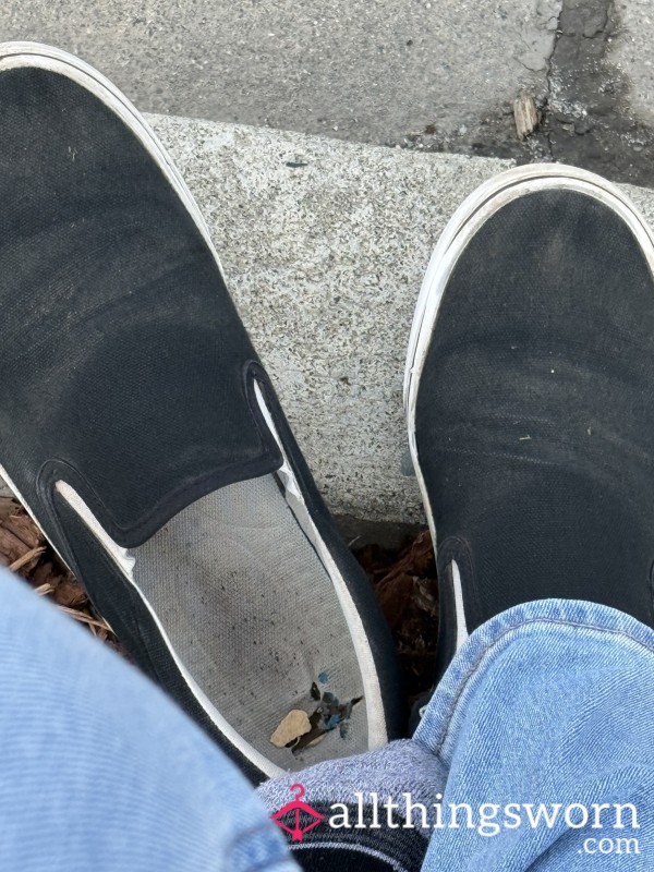 Well Worn Stinky Size 11