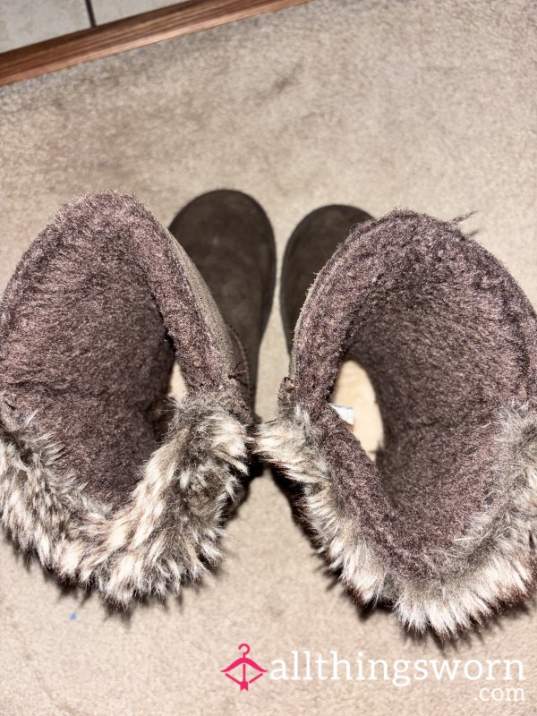 Well Worn, Tall Brown Fuzzy Lined Ugg Boots
