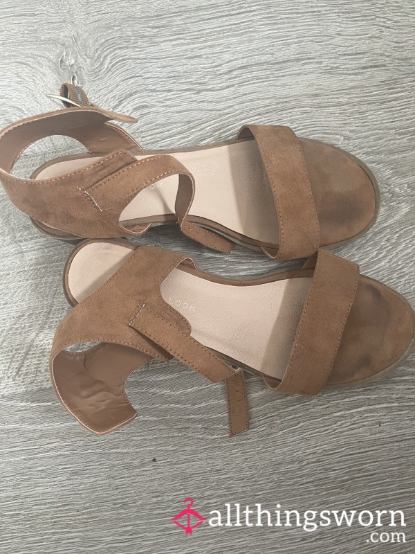 Ka**y’s Well Worn Tan Sandals