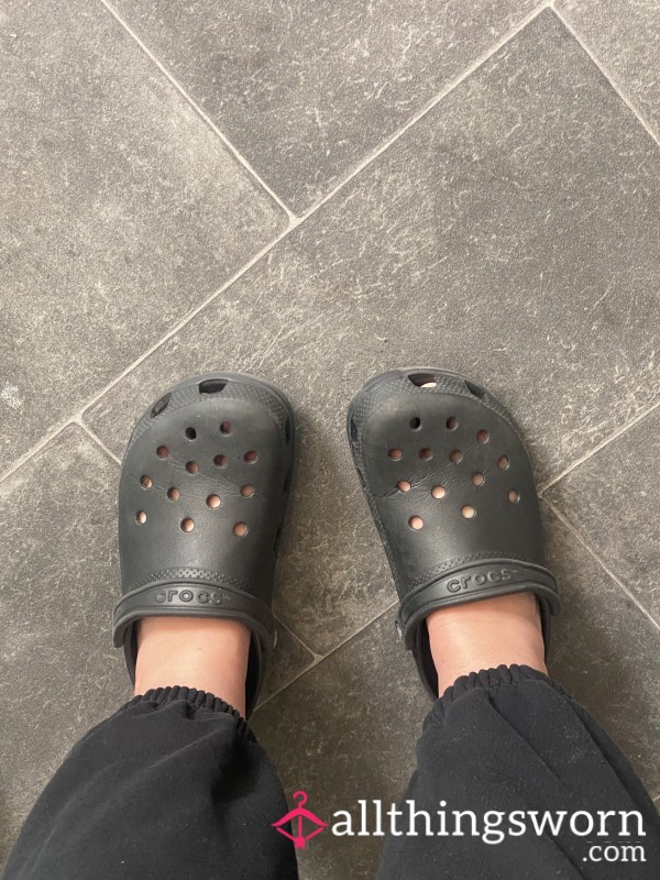 Well Worn - They Smell So Bad