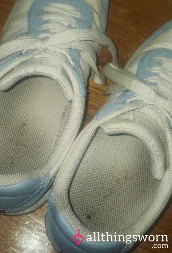 Well Worn Tommy Hilfiger Sneakers