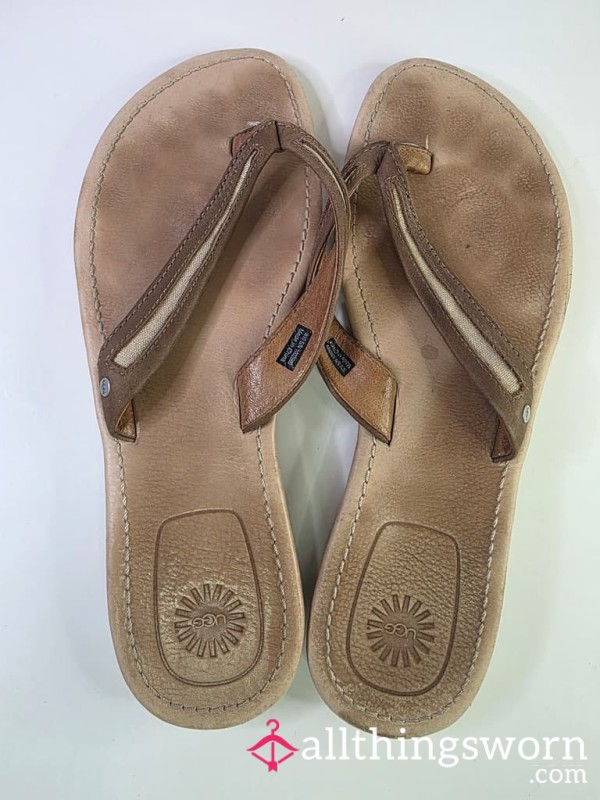 Well Worn UGG Sandals — Size 8