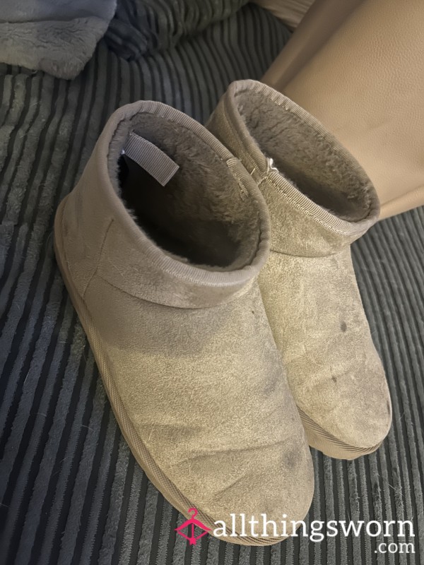 Well Worn Uggs