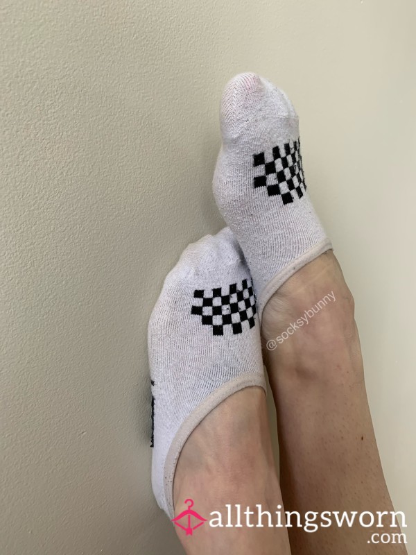 Well-worn Vans No Shows With 2 Days Wear + 5 Photo Sets Unwatermarked