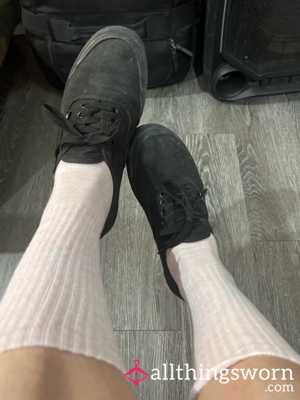 Well Worn Vans Size 8 US