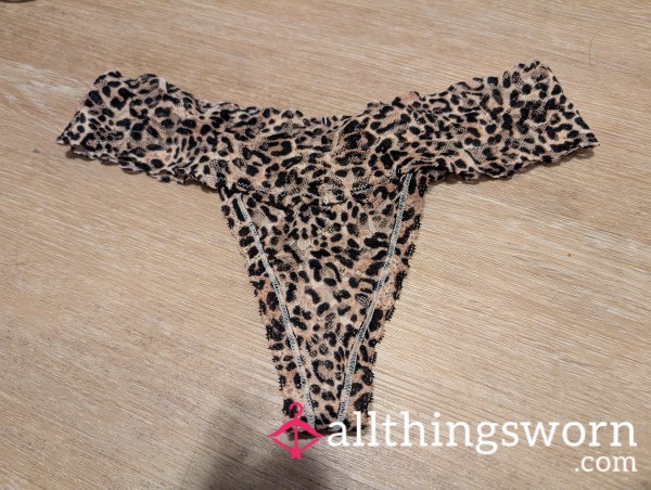 🐆 Well-Worn Victoria's Secret Leopard Thong XS 🐆