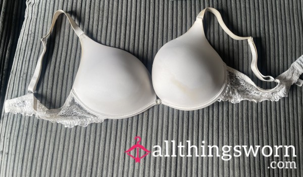 💦 Well-Worn & Well-Used: My Filthy White Bra 💦