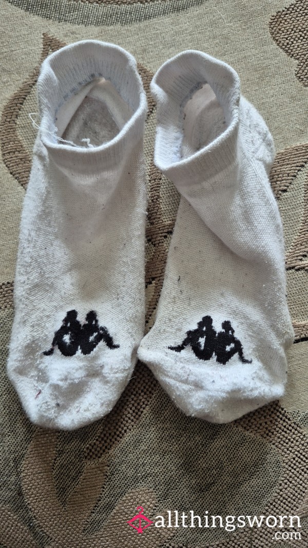 Well Worn White Ankle Socks-2 Days Wear 💦