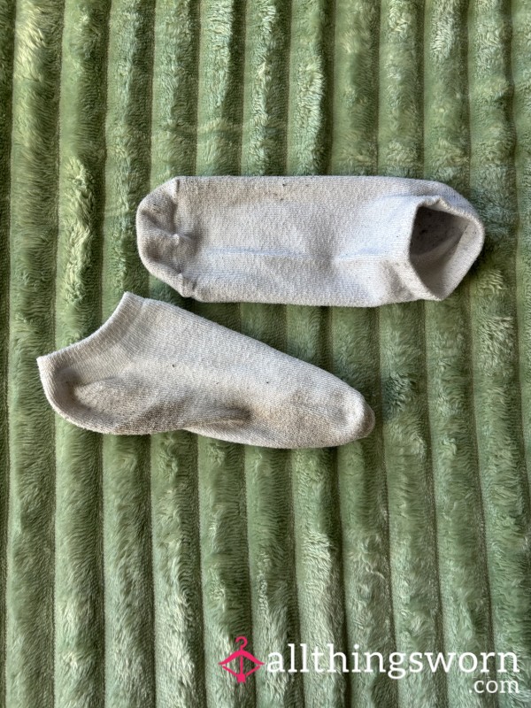 Well Worn White Ankle Socks
