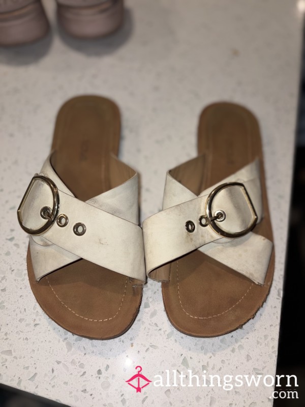 Well Worn White Sandals Size 7