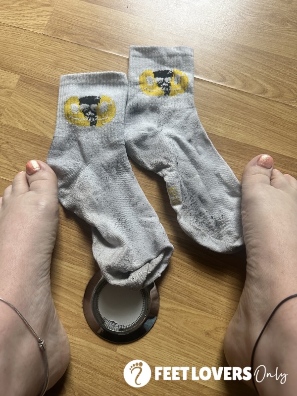 Well Worn ‘grubby White’ Sports Socks On Again Getting Hot And Sweaty In Work Boots