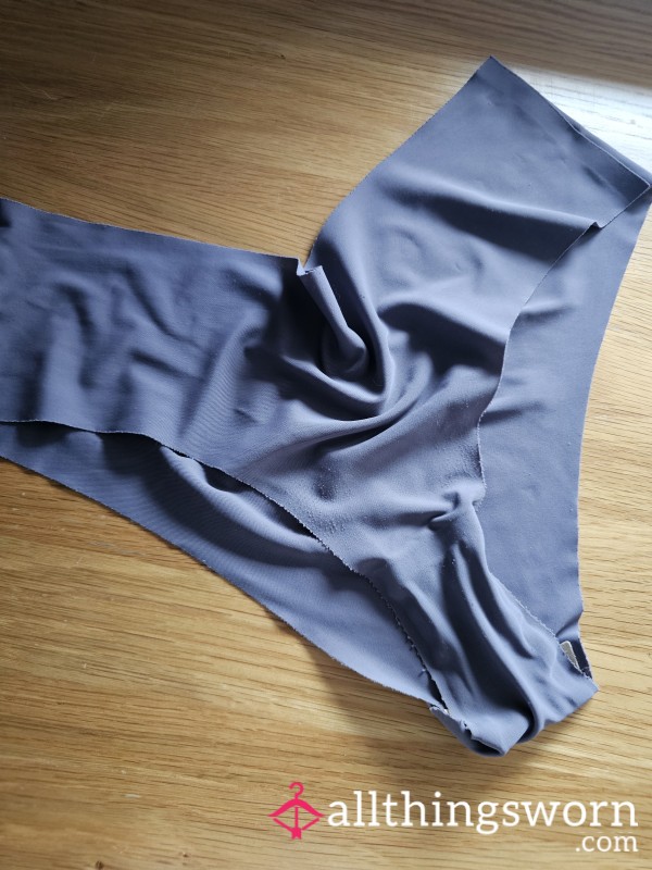 Well-worn, With A Lingering Scent Just How You Like It. Grey, Silky Fabric Ready To Slide Over Your Face To Taste & Smell 🌶 Price Includes 1 Day Wear