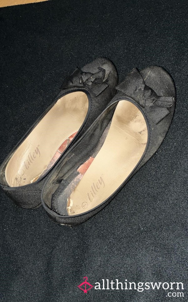 Well Worn Work Shoes, Very Fragrant